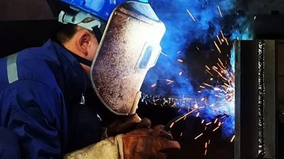 Savarankiškas sulaikymas kovai su epidemija ir saugiai bei stabiliai gamybai ...